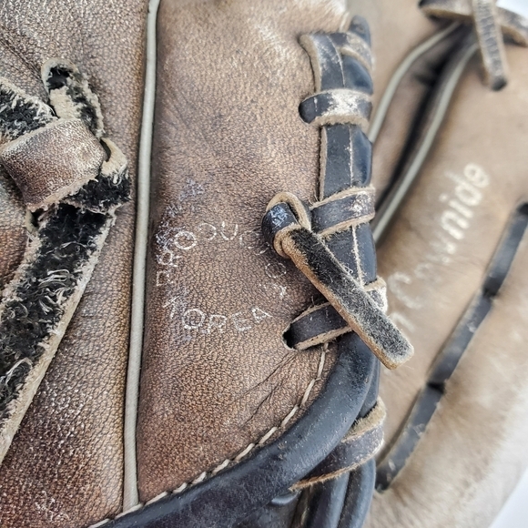 VTG MAG Leaguer Leather Glove Mitt Youth 10" Grain Cowhide Right Hand Throw - Picture 5 of 10